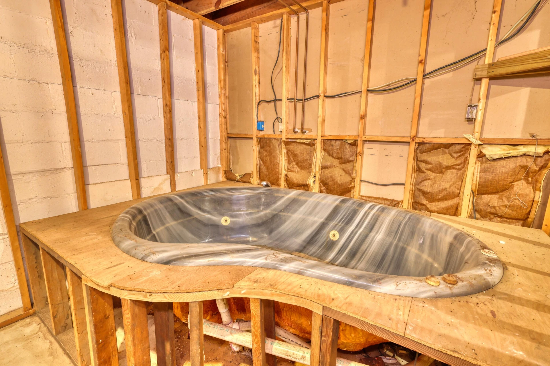8380 Berrybrook DR - Photo 17