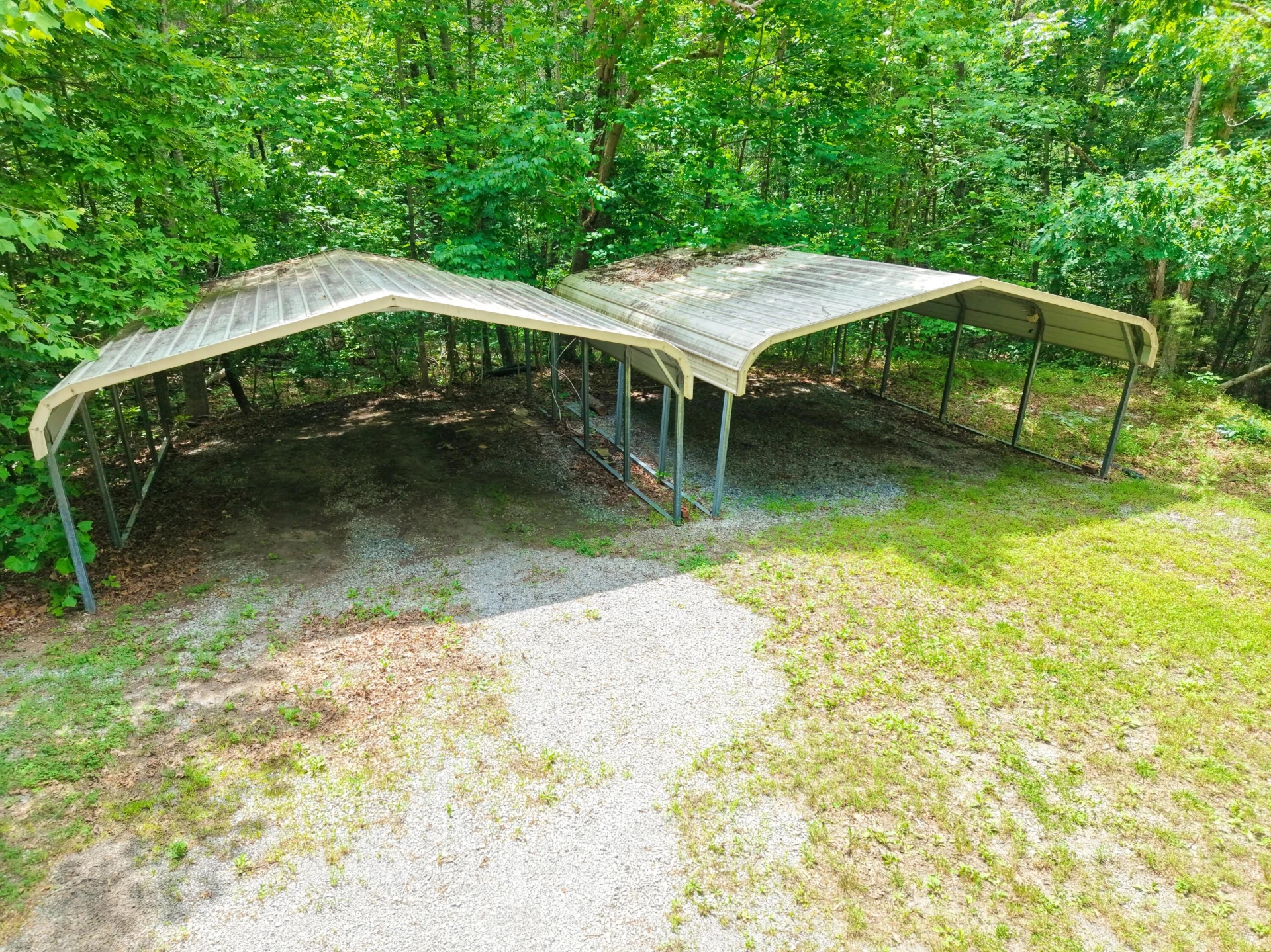 8380 Berrybrook DR - Photo 29