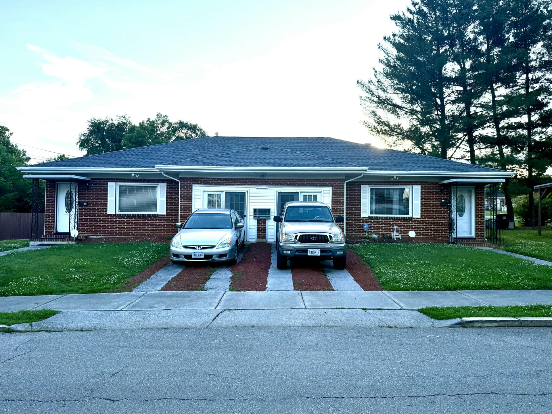 1012 Palmetto AVE NW #& 1014