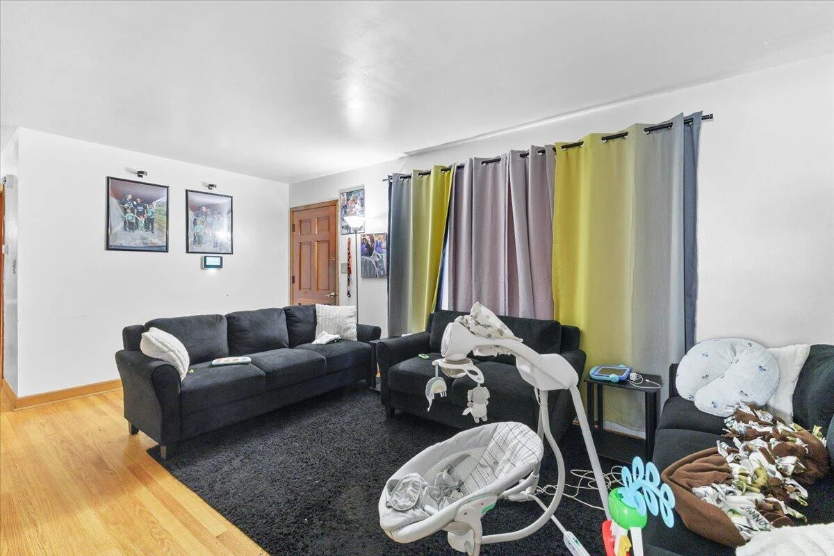 3742 Norway AVE NW - Photo 13
