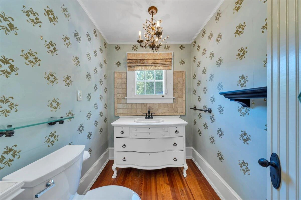 2306 Wycliffe AVE SW - Photo 18
