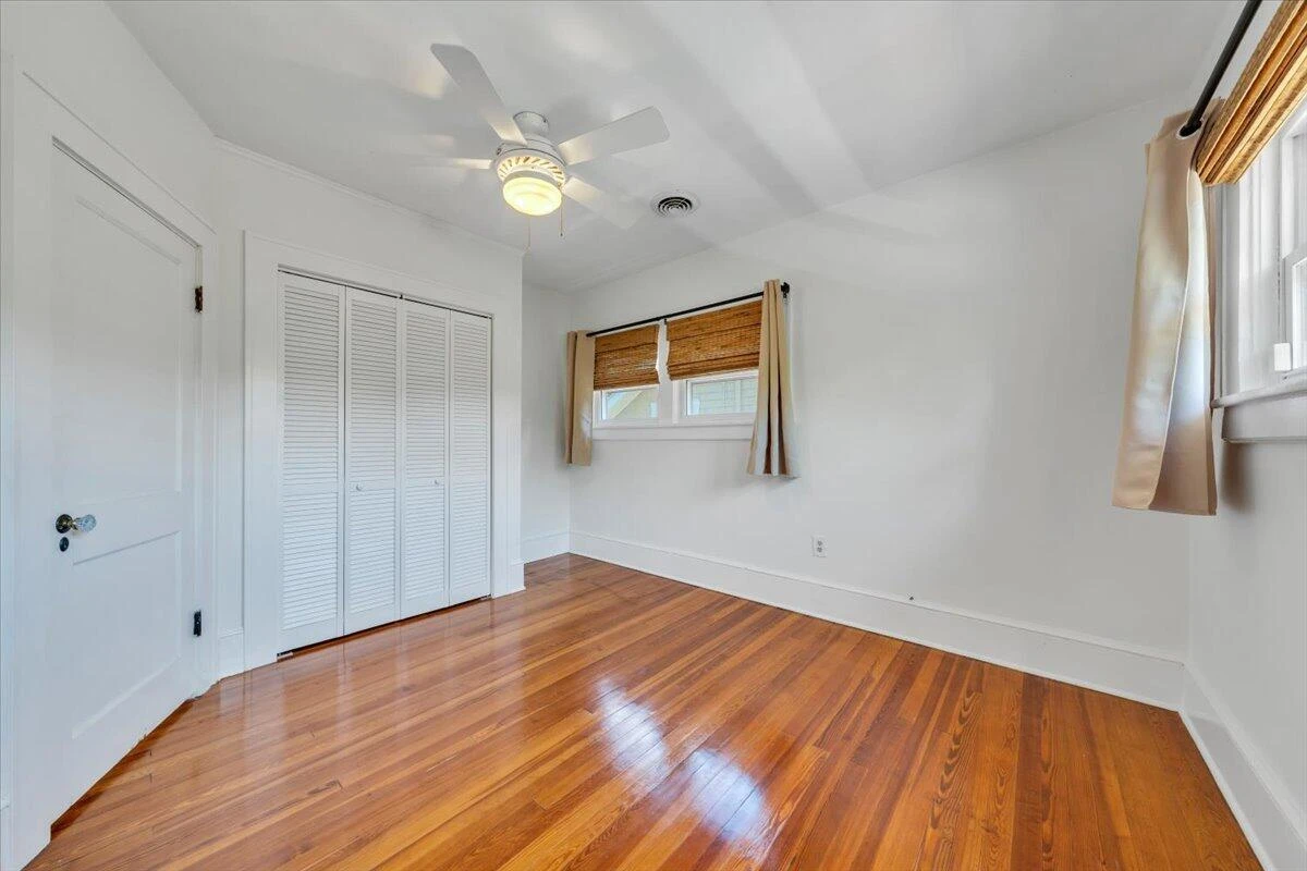 2306 Wycliffe AVE SW - Photo 20