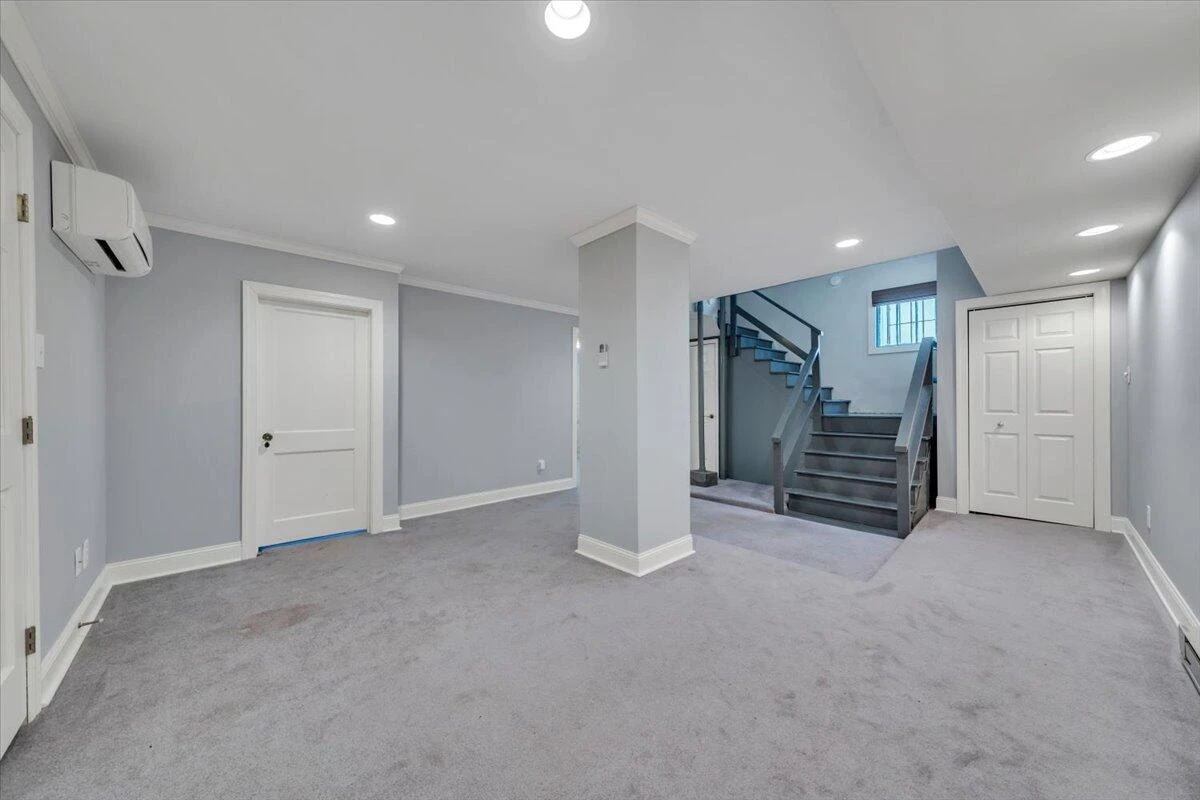 2306 Wycliffe AVE SW - Photo 30