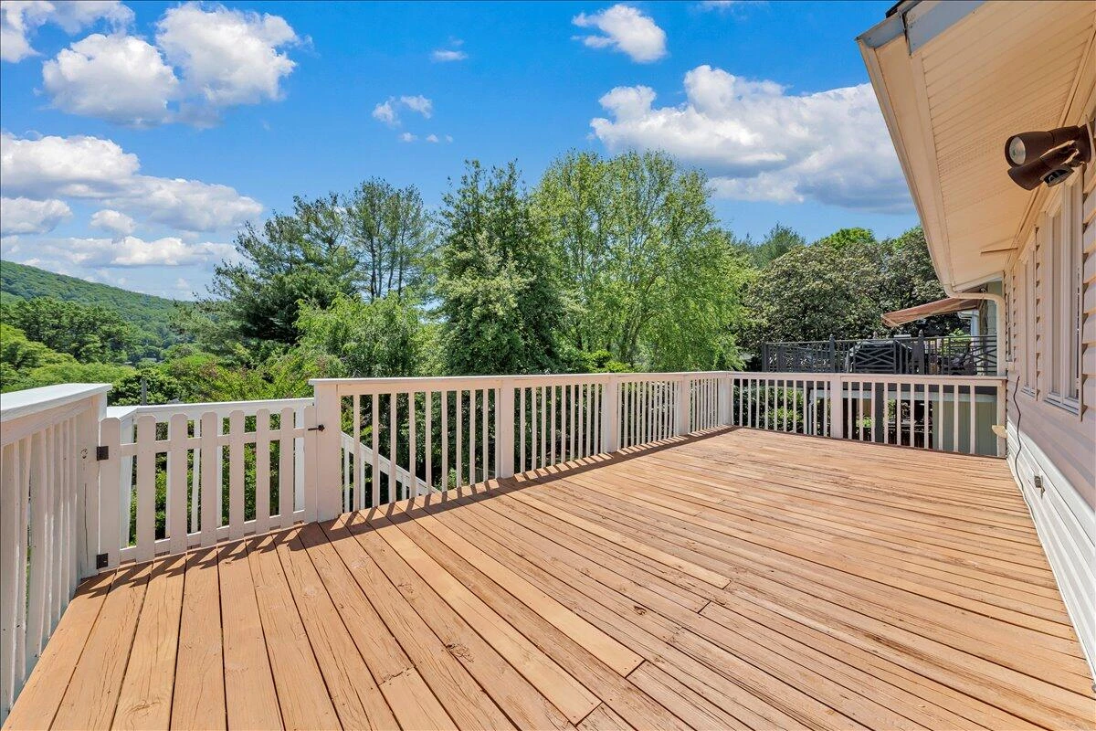 2306 Wycliffe AVE SW - Photo 33