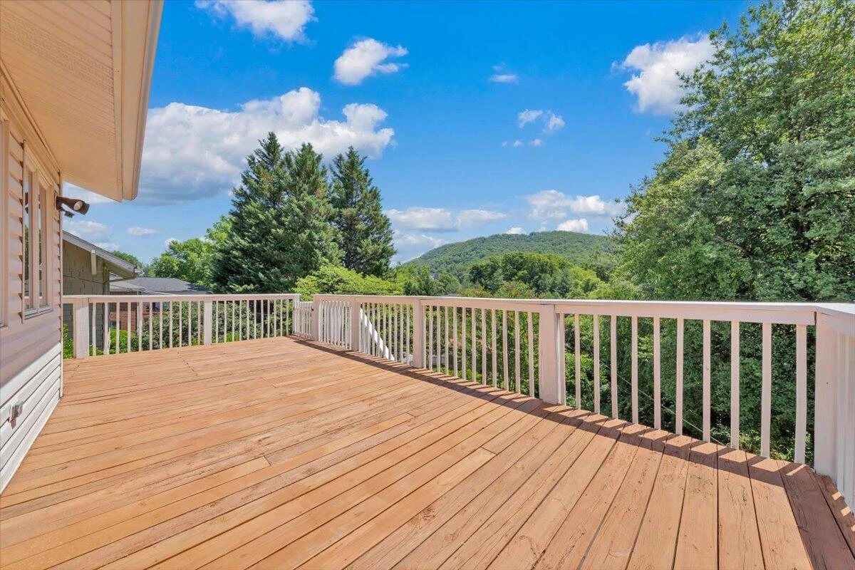 2306 Wycliffe AVE SW - Photo 35