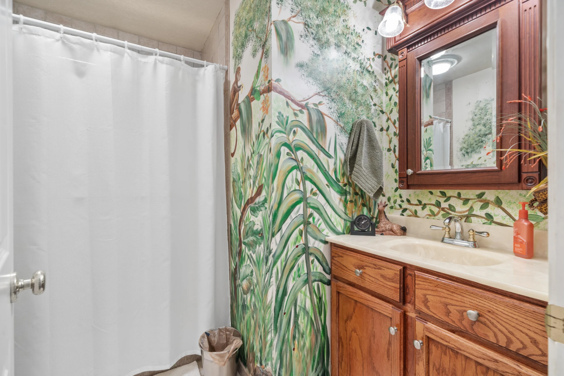 1475 Edgebrook RD - Photo 19