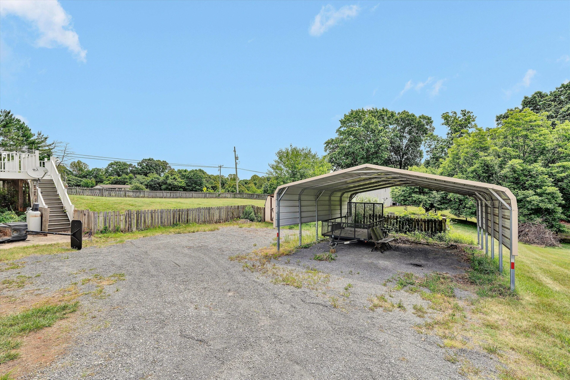 1030 Windhurst DR - Photo 37