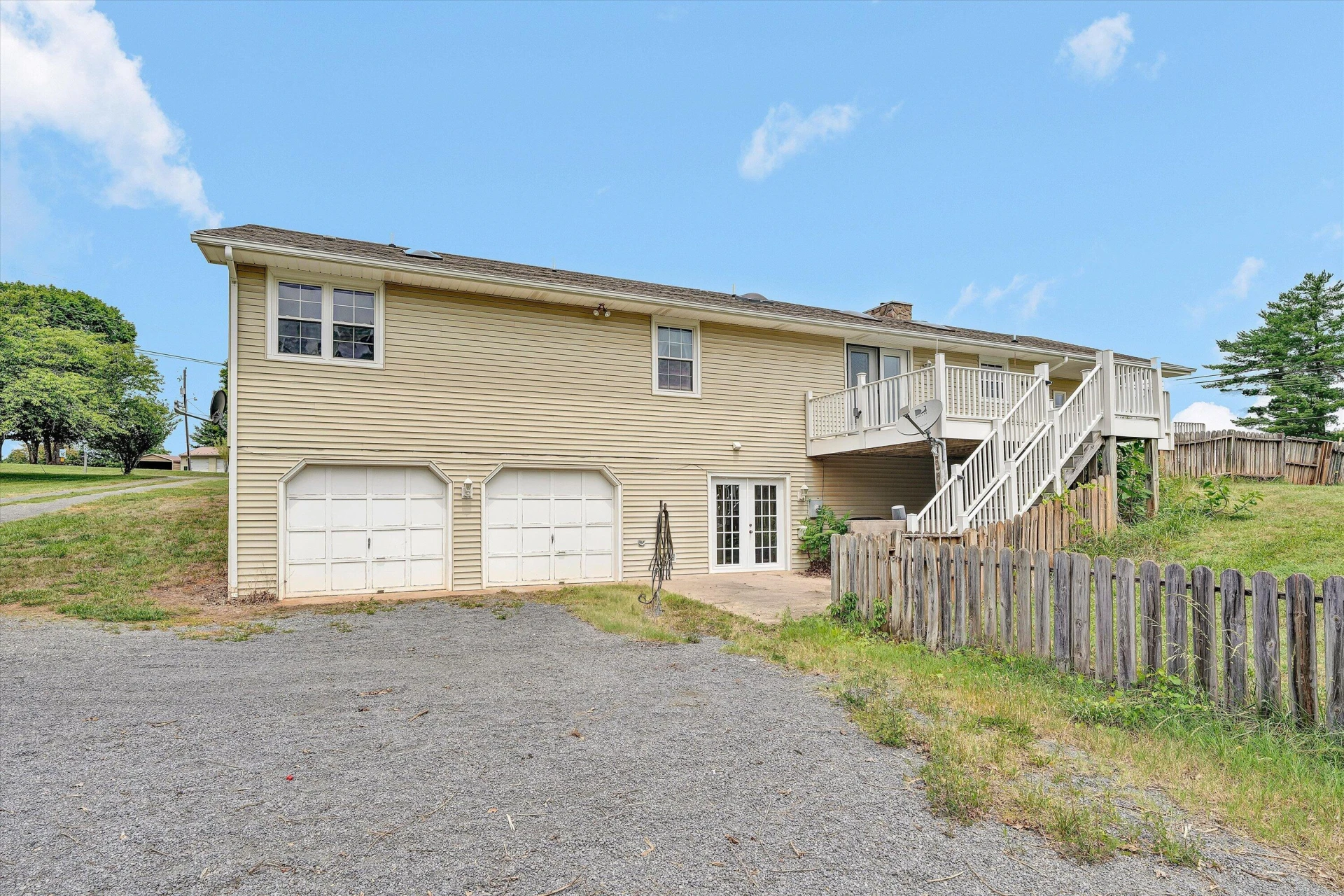 1030 Windhurst DR - Photo 38