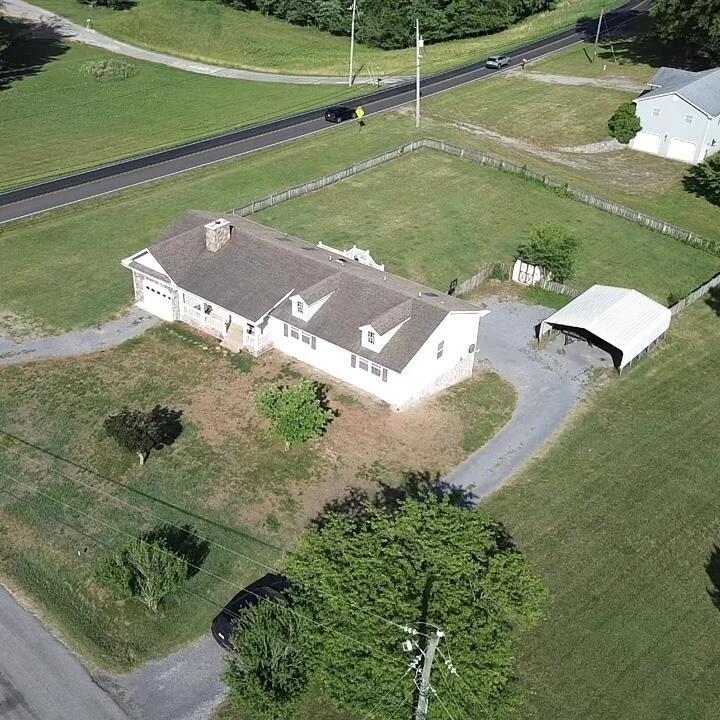 1030 Windhurst DR - Photo 43
