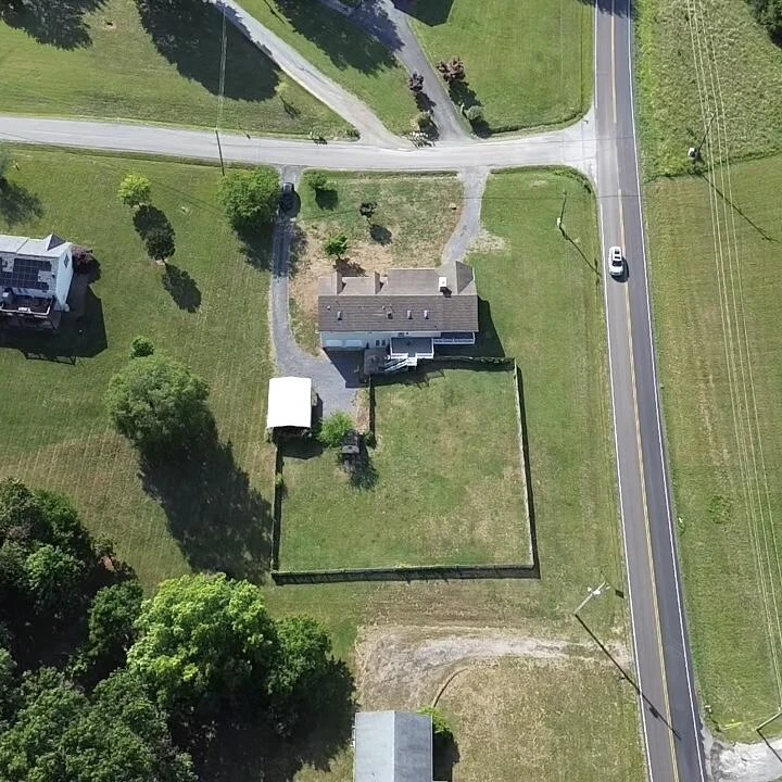 1030 Windhurst DR - Photo 48