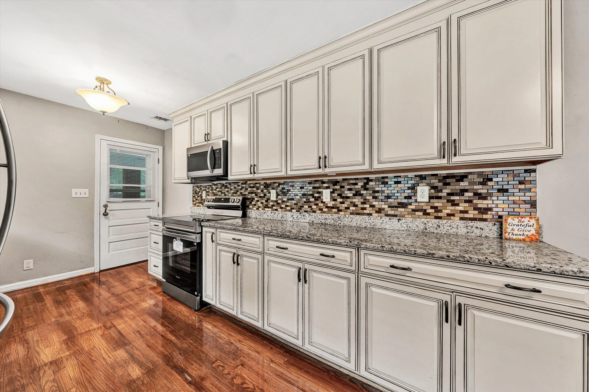 517 Blue Ridge DR - Photo 17