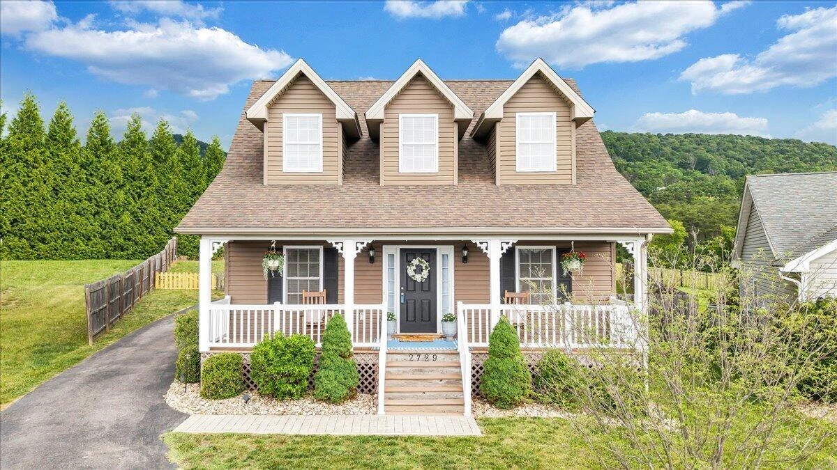 2729 Paddington Station LN - Photo 11