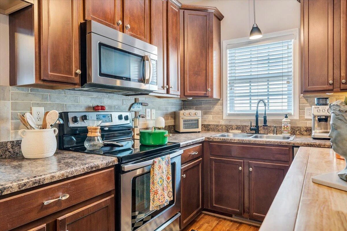 2729 Paddington Station LN - Photo 17