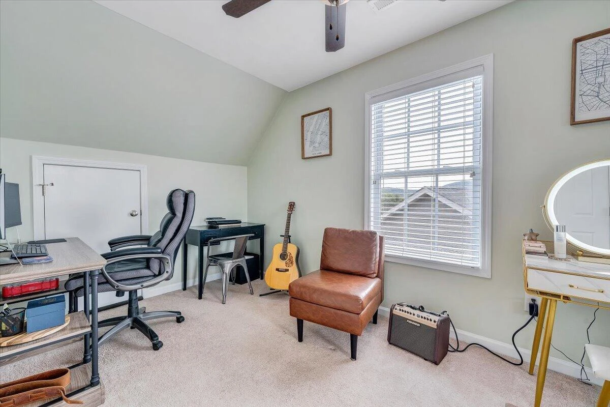 2729 Paddington Station LN - Photo 24