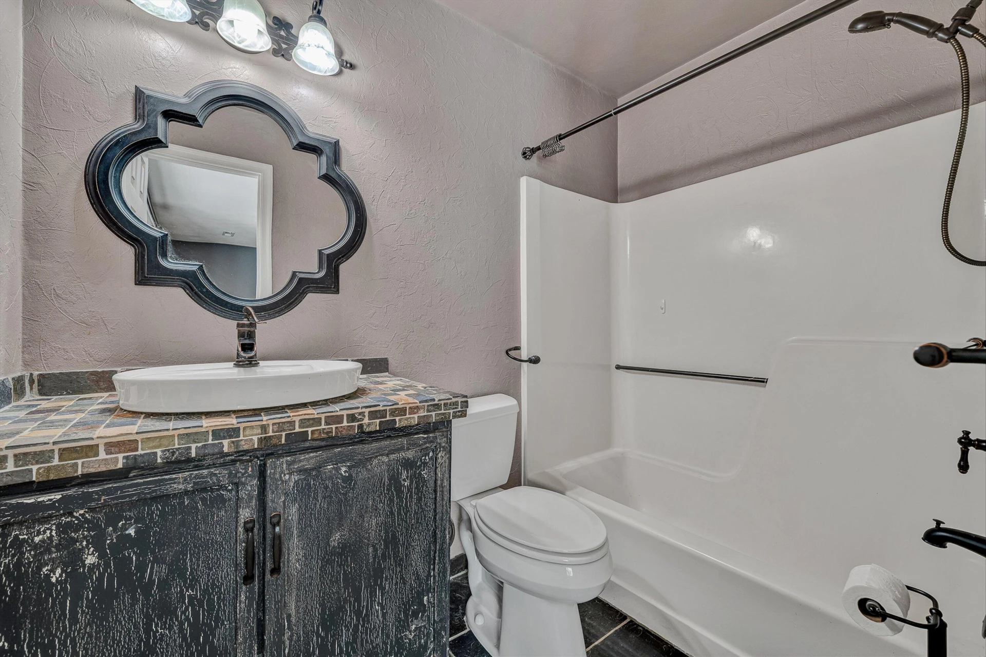 3445 Londonderry CT - Photo 19
