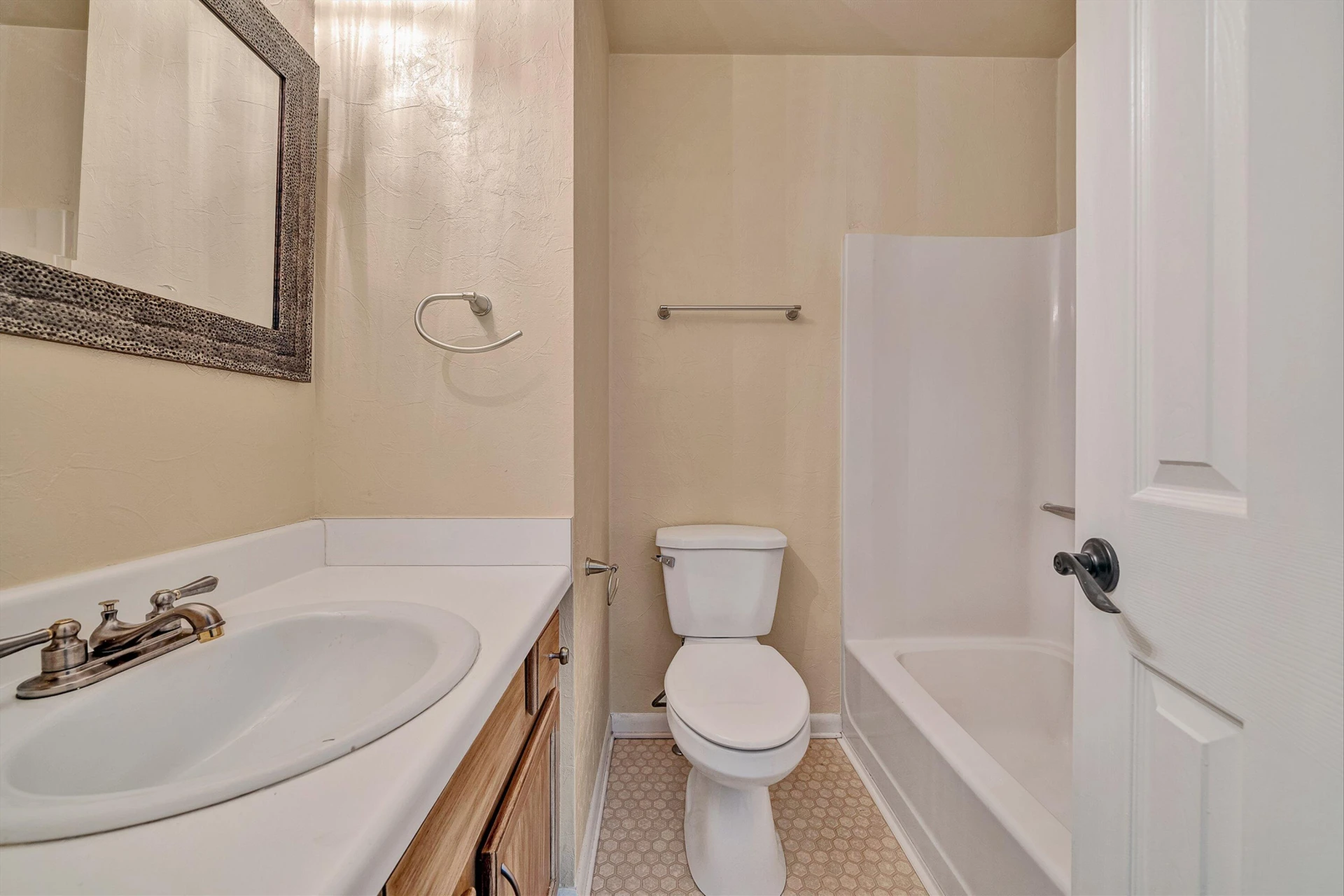 3445 Londonderry CT - Photo 22