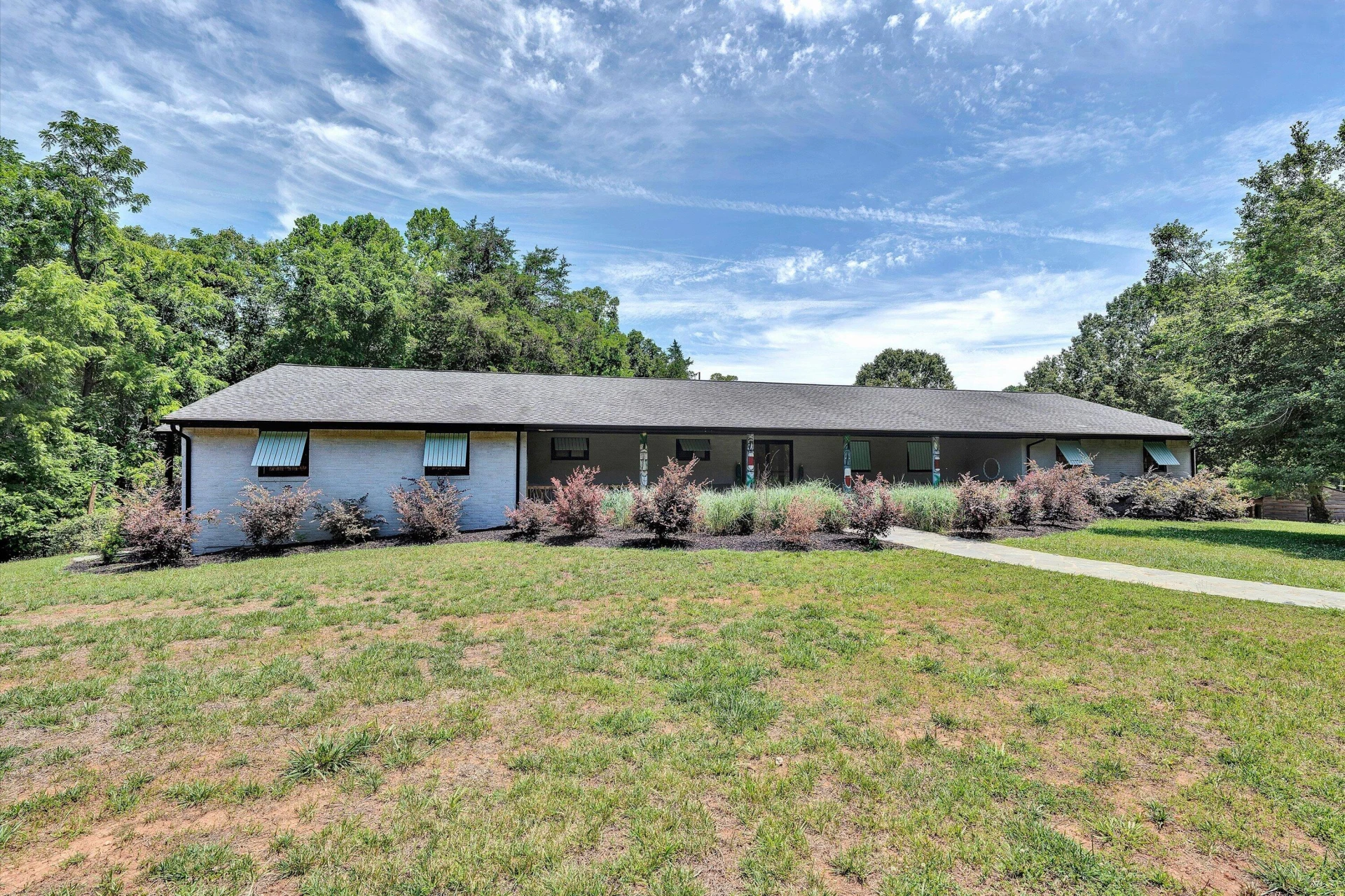 399 Royal Estates BLVD - Photo 11