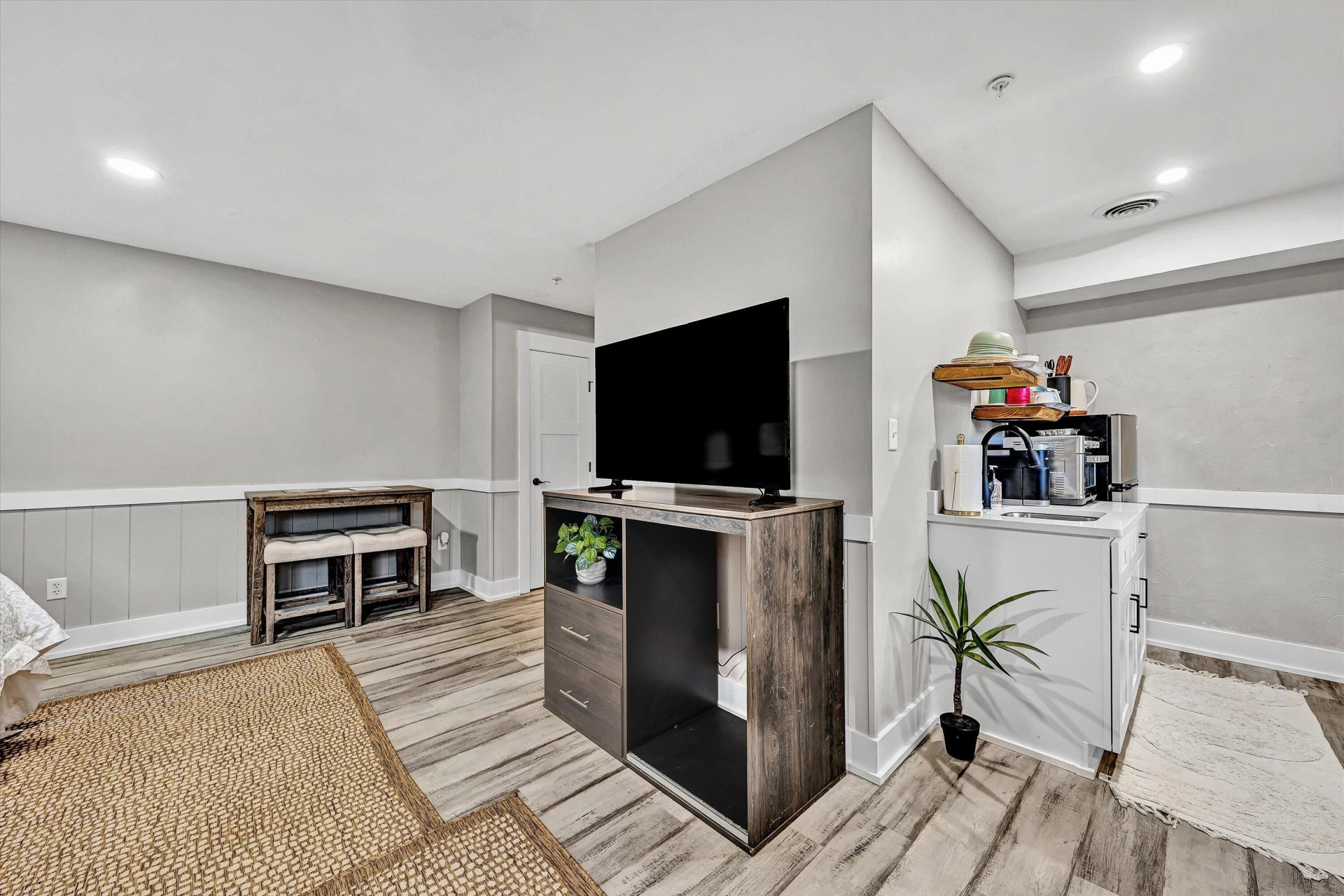 399 Royal Estates BLVD - Photo 19