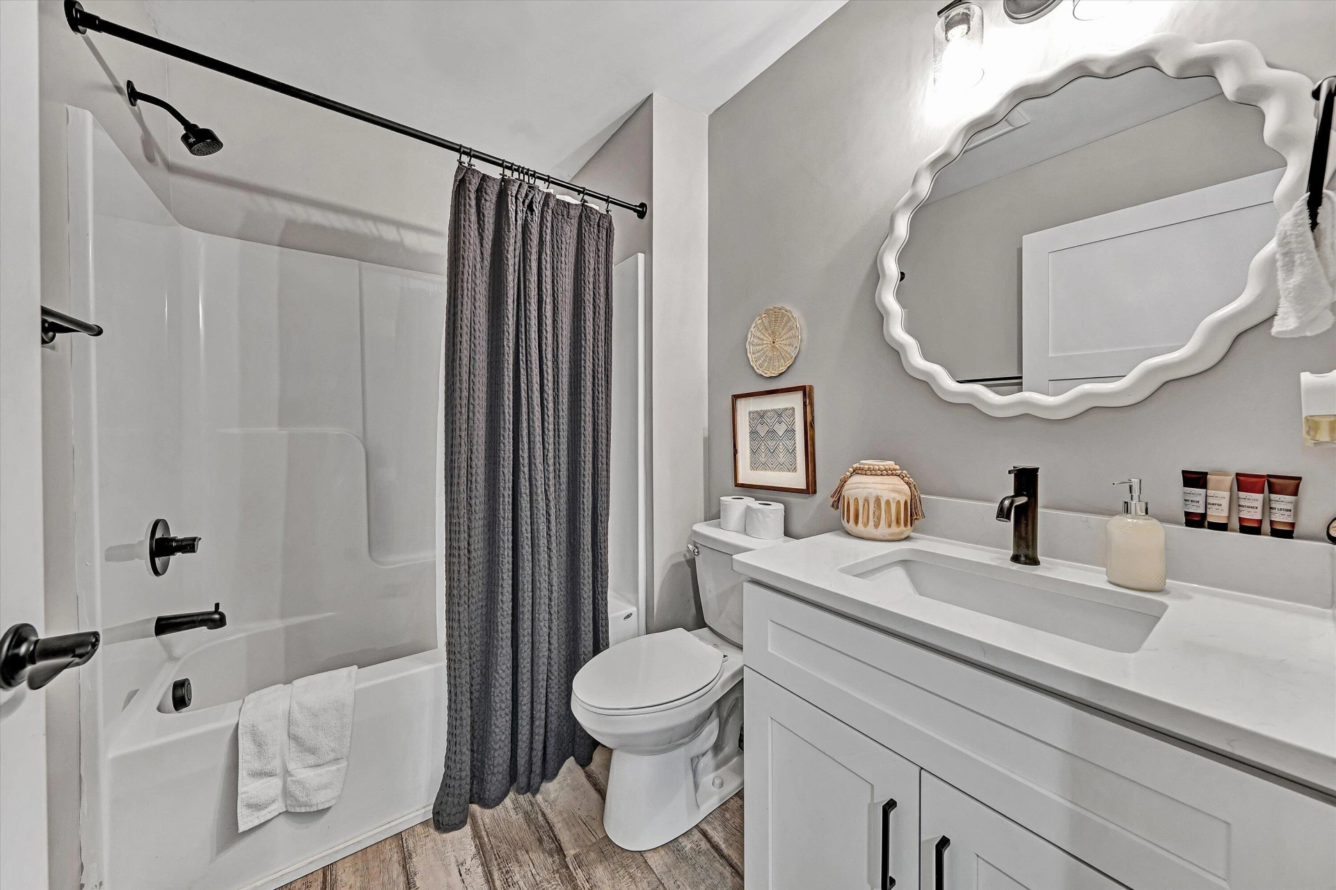 399 Royal Estates BLVD - Photo 32