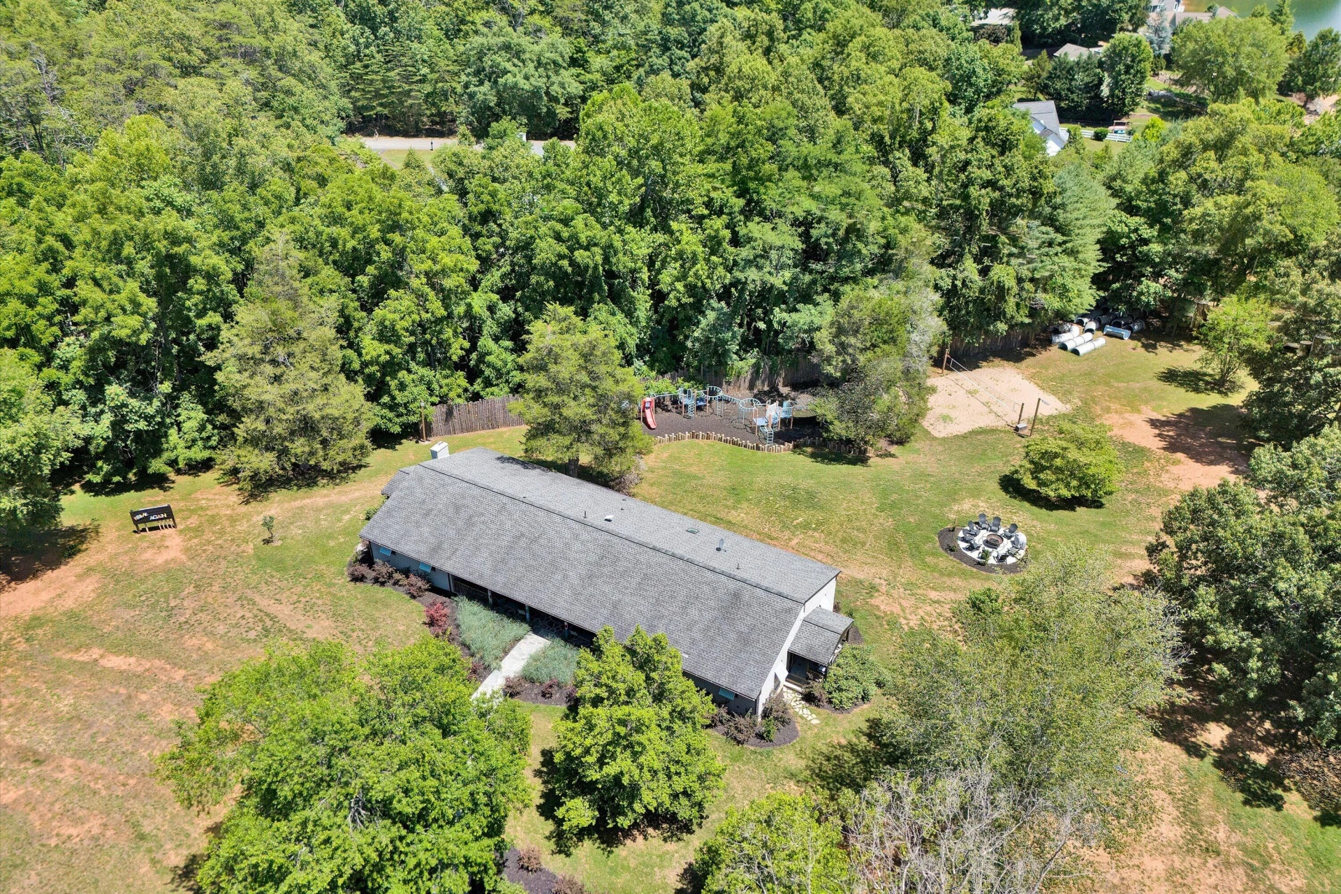 399 Royal Estates BLVD - Photo 8