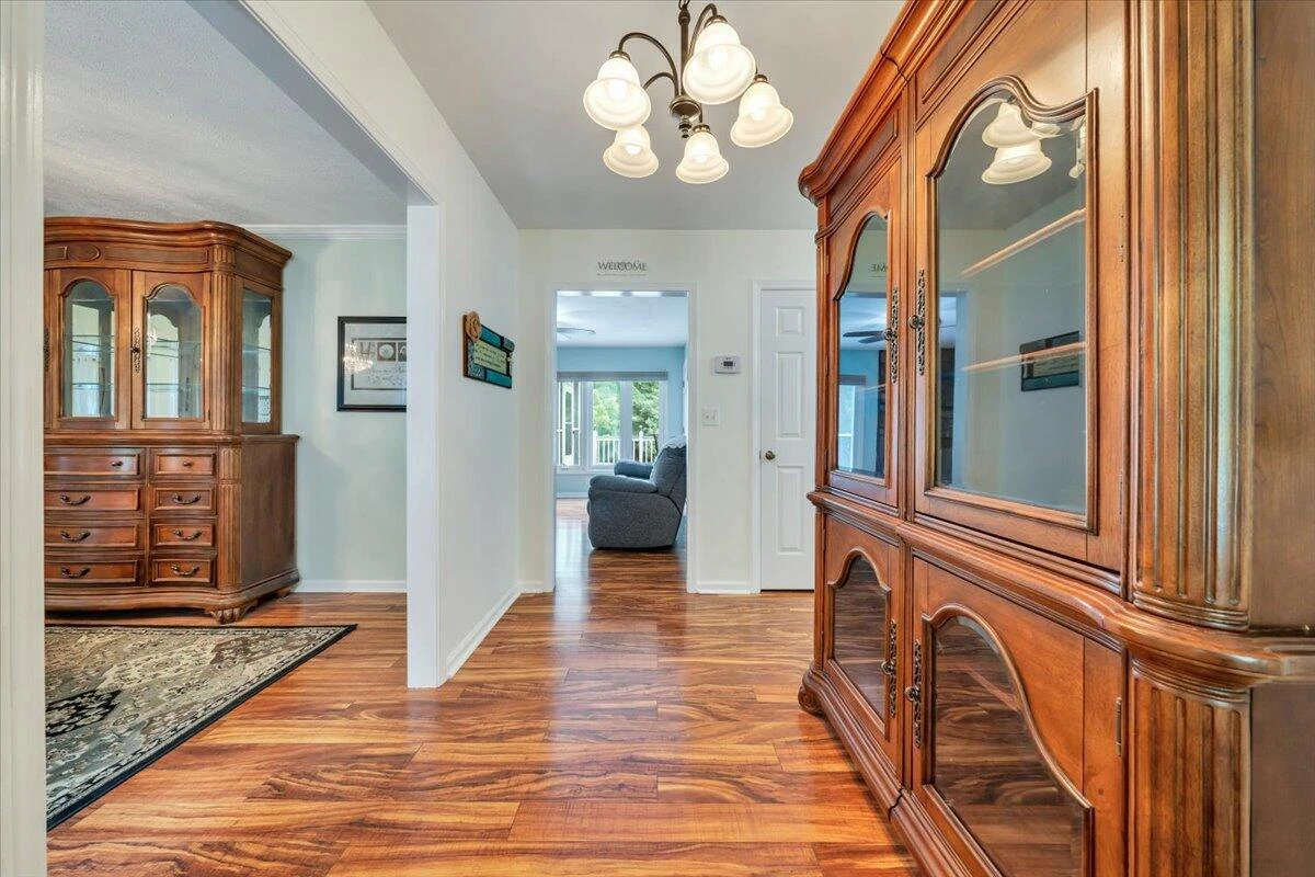 4275 Toddsbury DR - Photo 5
