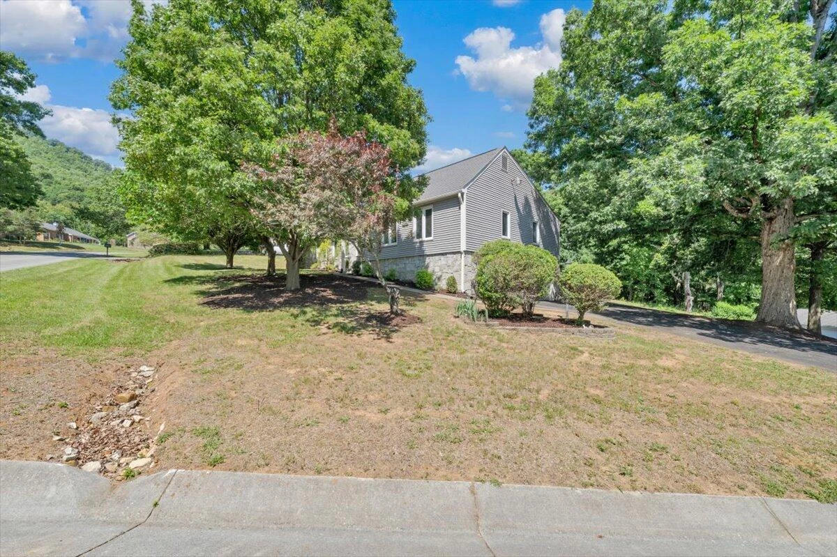 4275 Toddsbury DR - Photo 64