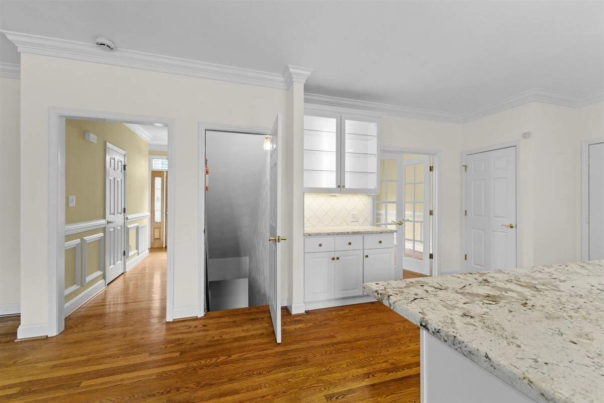 5975 Landview DR - Photo 16