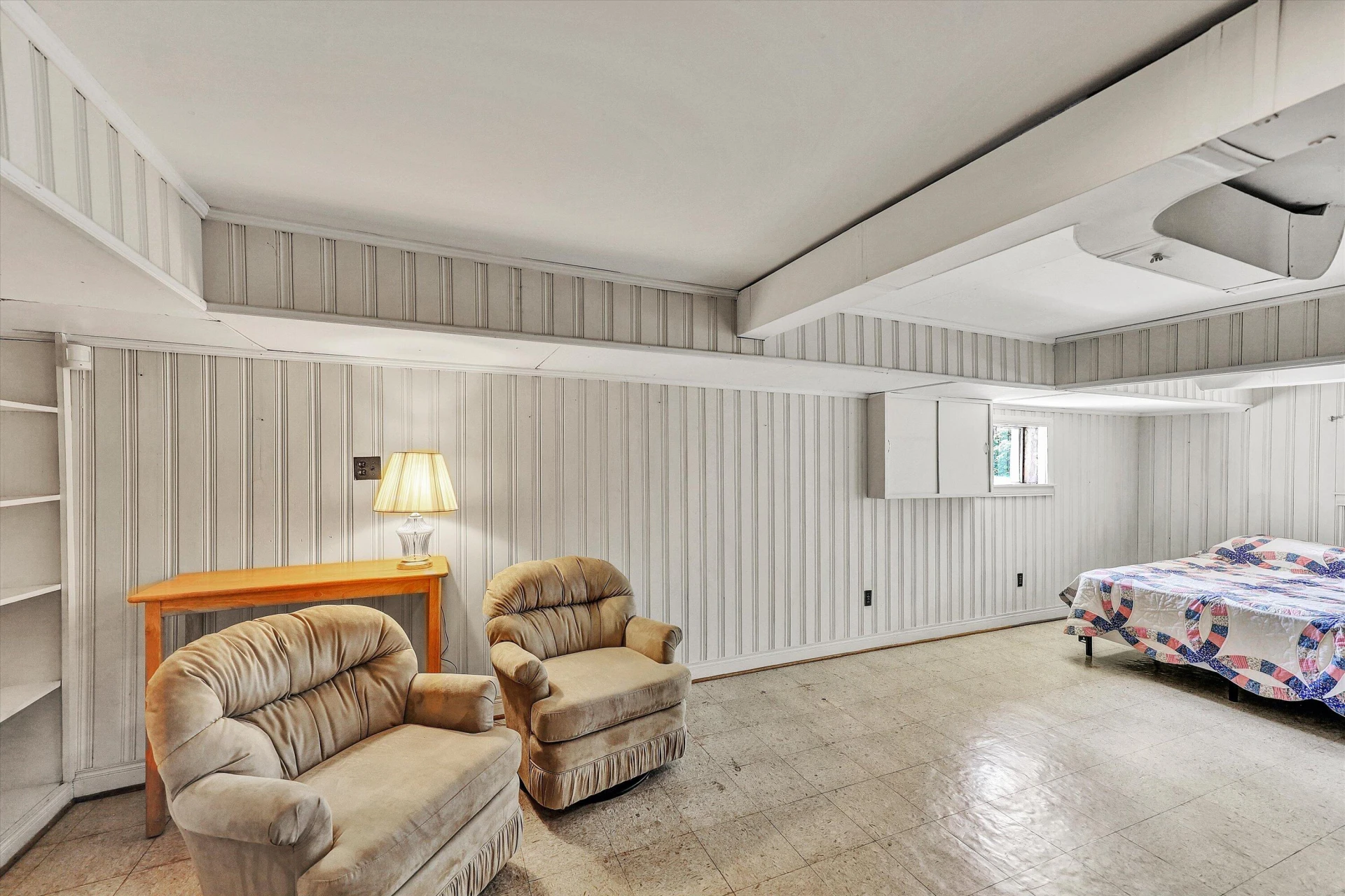 225 HILLCREST DR - Photo 35