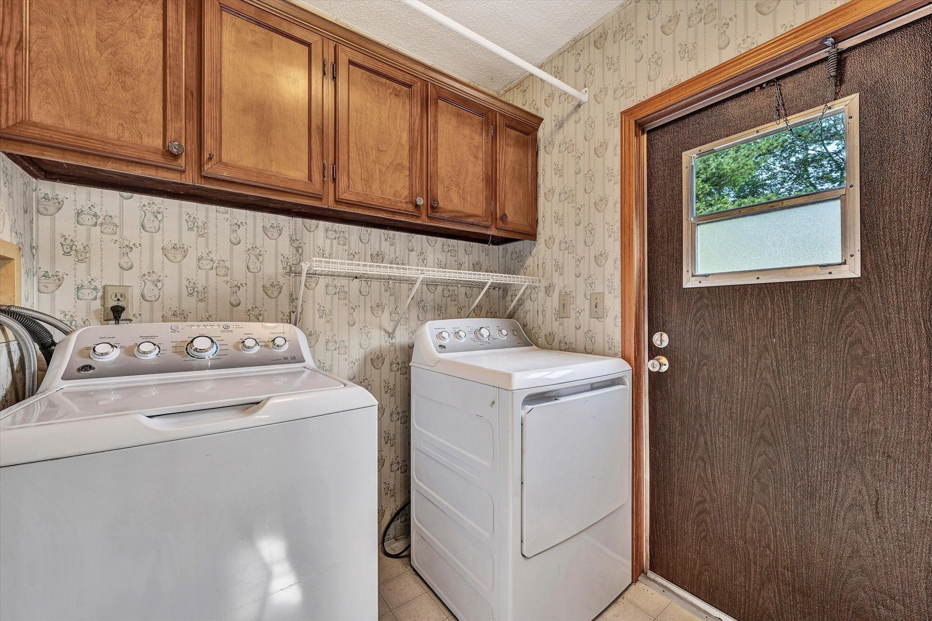 8755 Rocky Ford RD - Photo 15