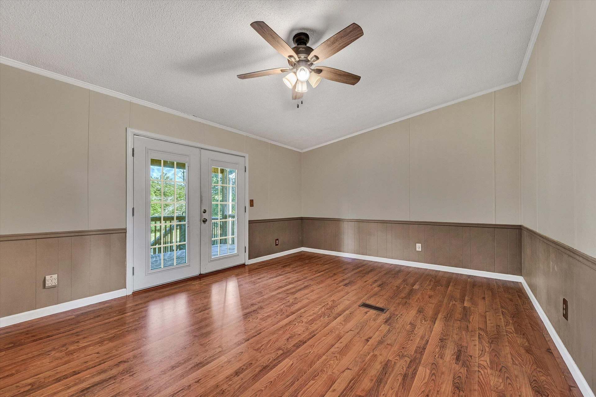 8755 Rocky Ford RD - Photo 16