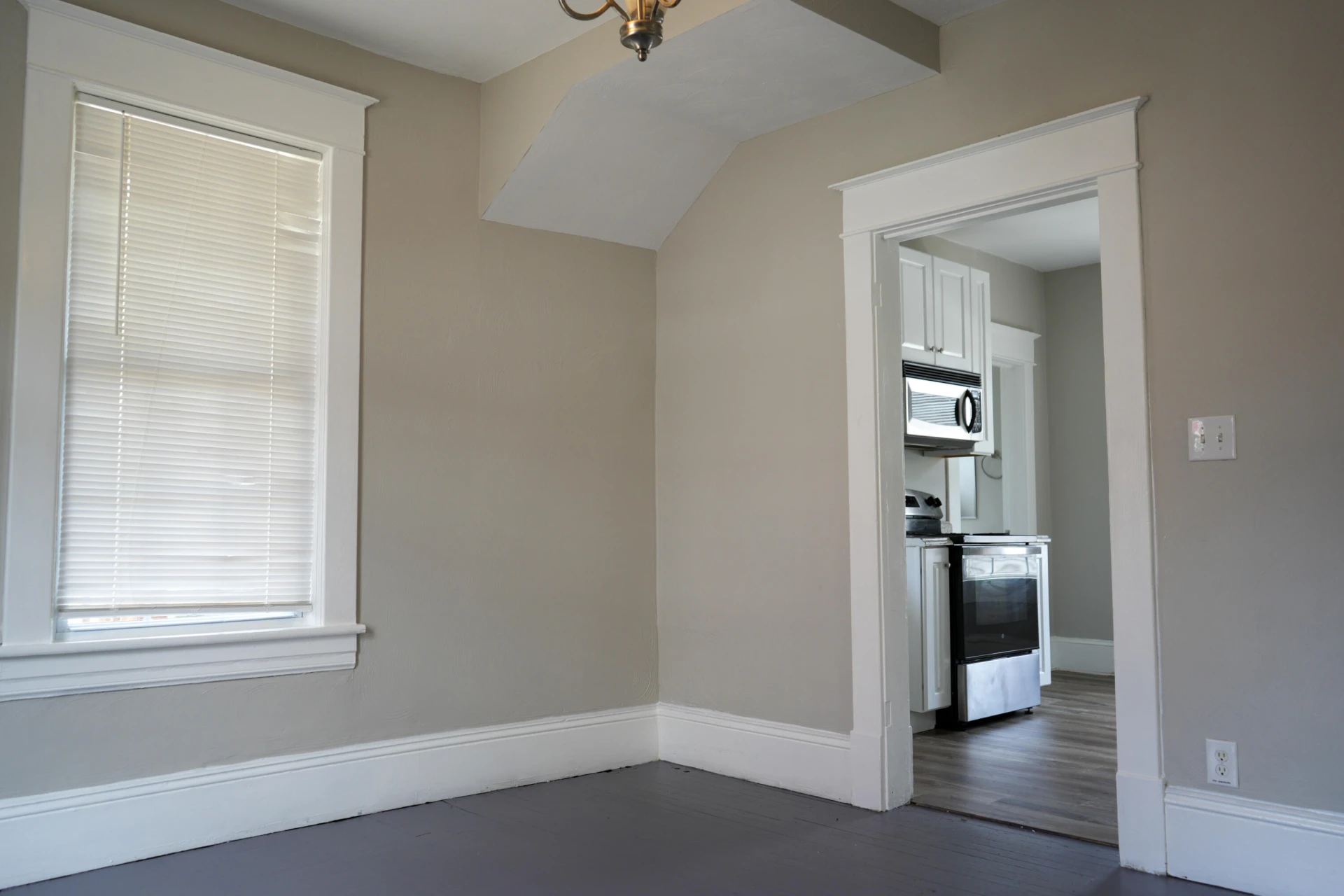 1502 9th ST SE - Photo 11