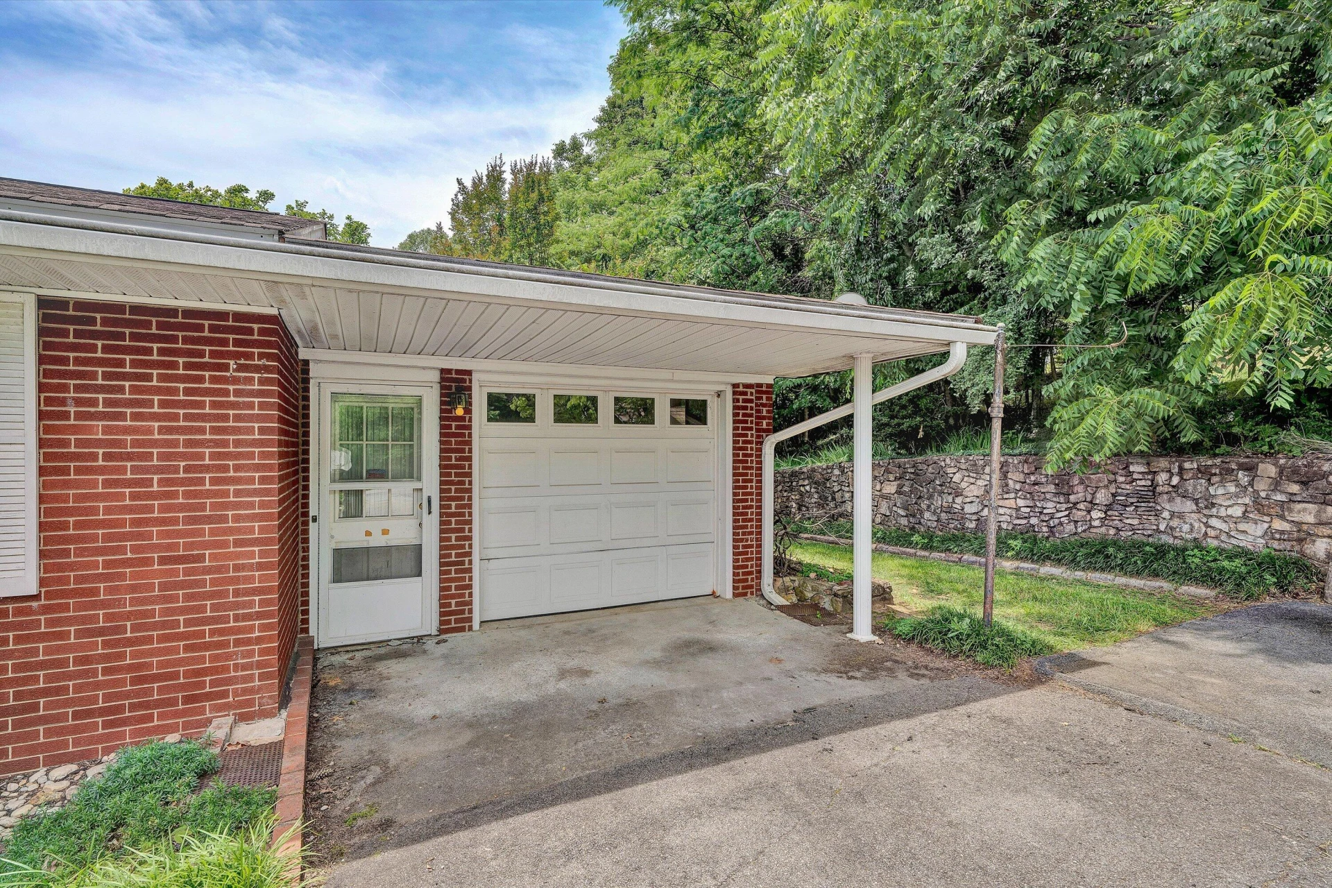 4506 Rosecrest RD - Photo 15