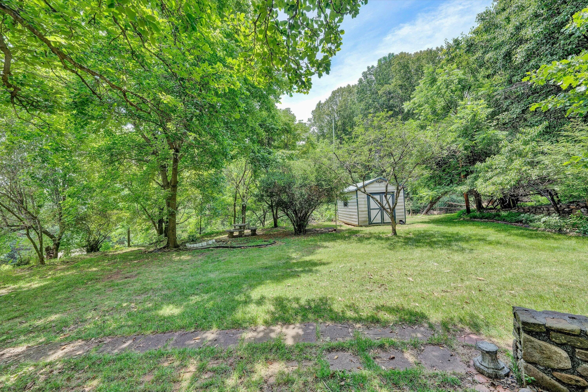 4506 Rosecrest RD - Photo 47