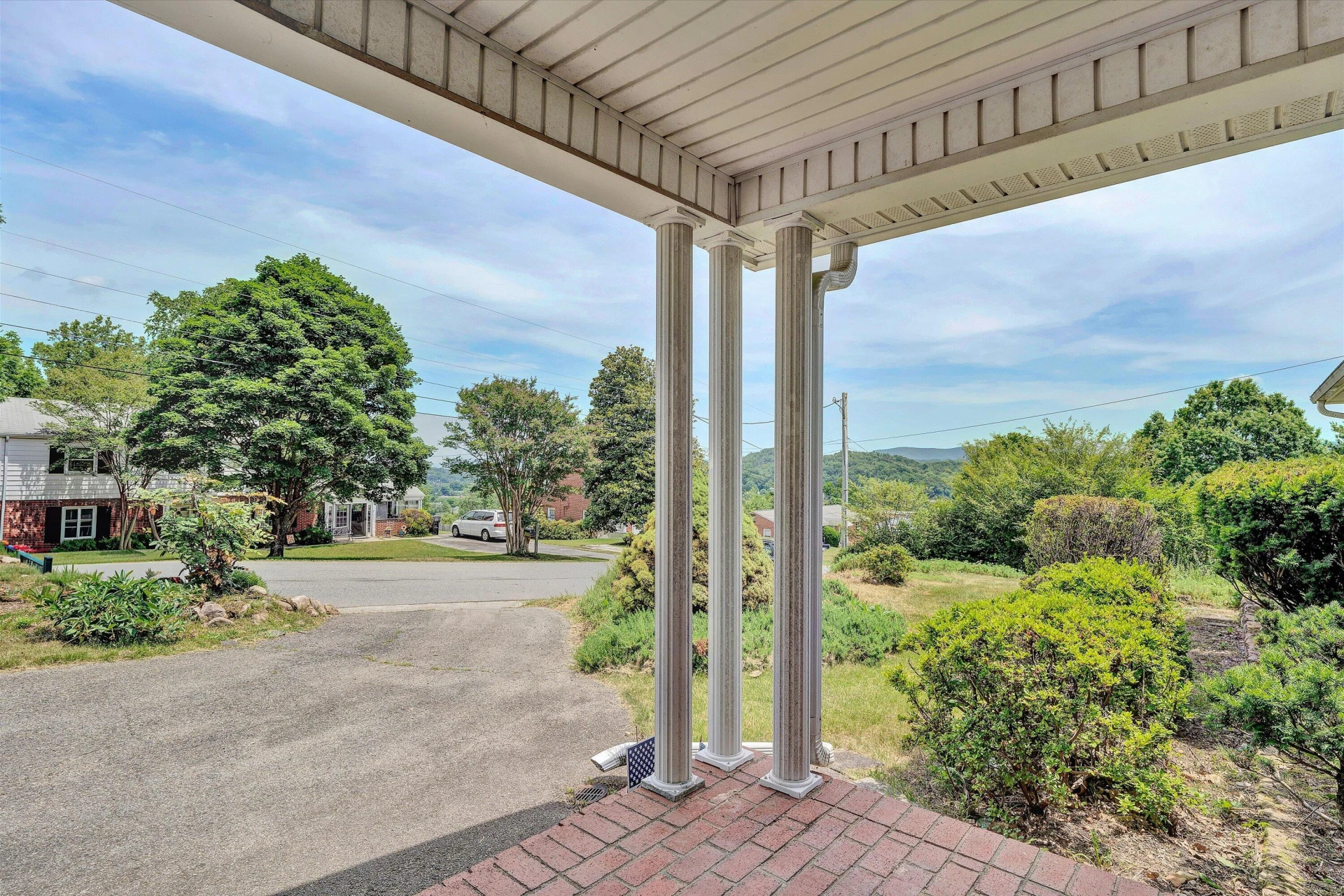 4506 Rosecrest RD - Photo 5