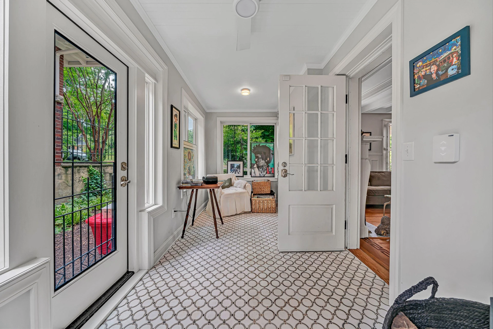2406 Wycliffe AVE SW - Photo 14