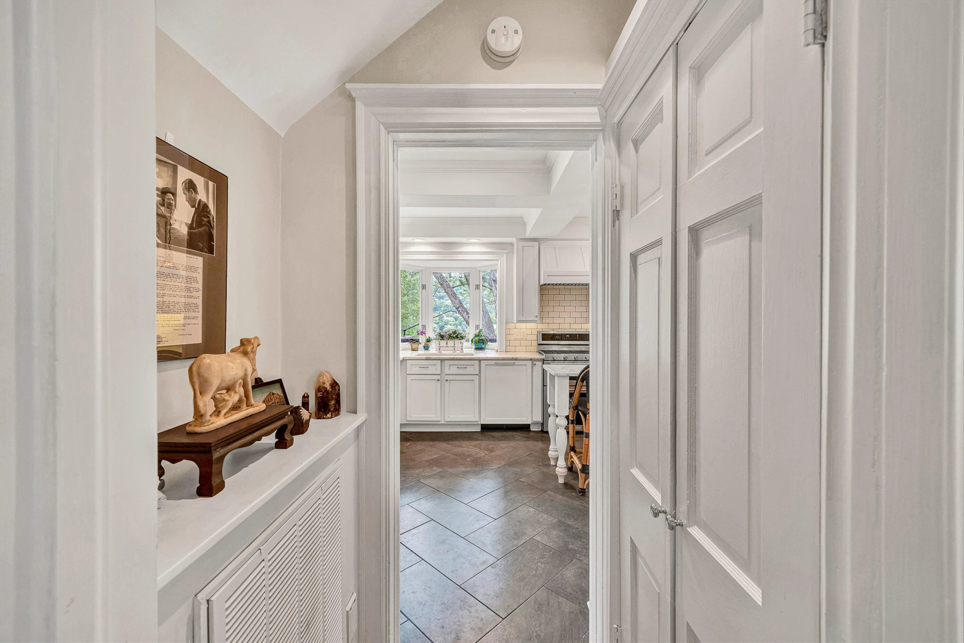 2406 Wycliffe AVE SW - Photo 23