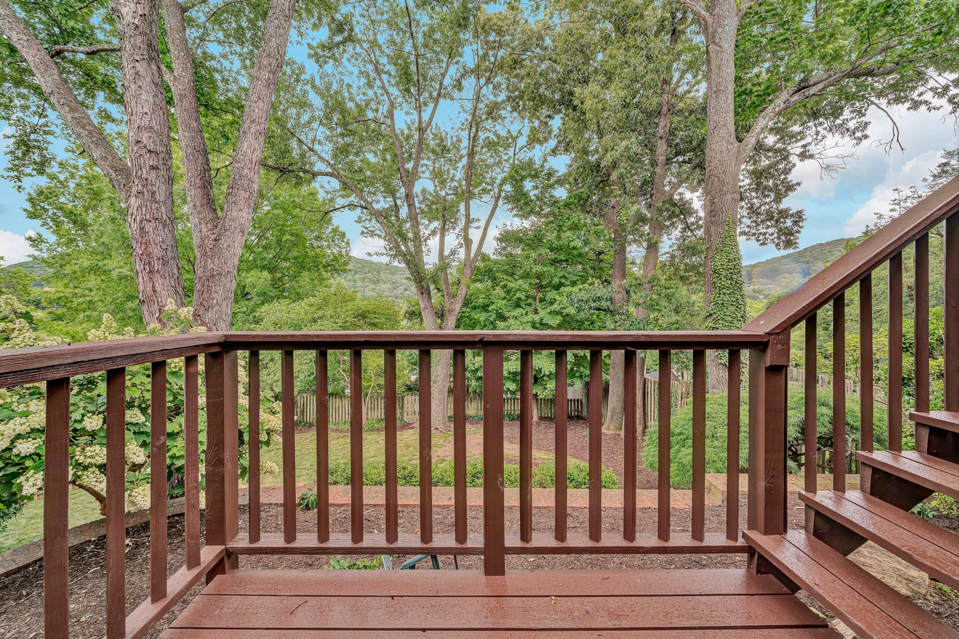 2406 Wycliffe AVE SW - Photo 65