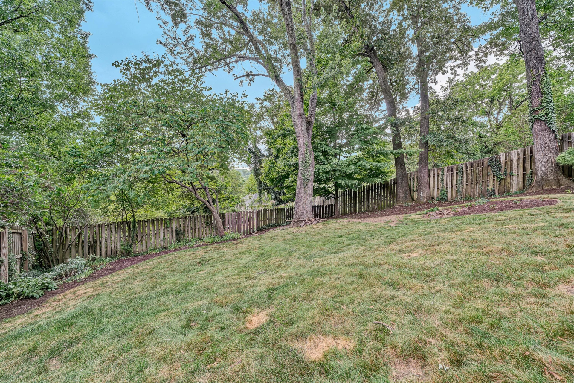 2406 Wycliffe AVE SW - Photo 71