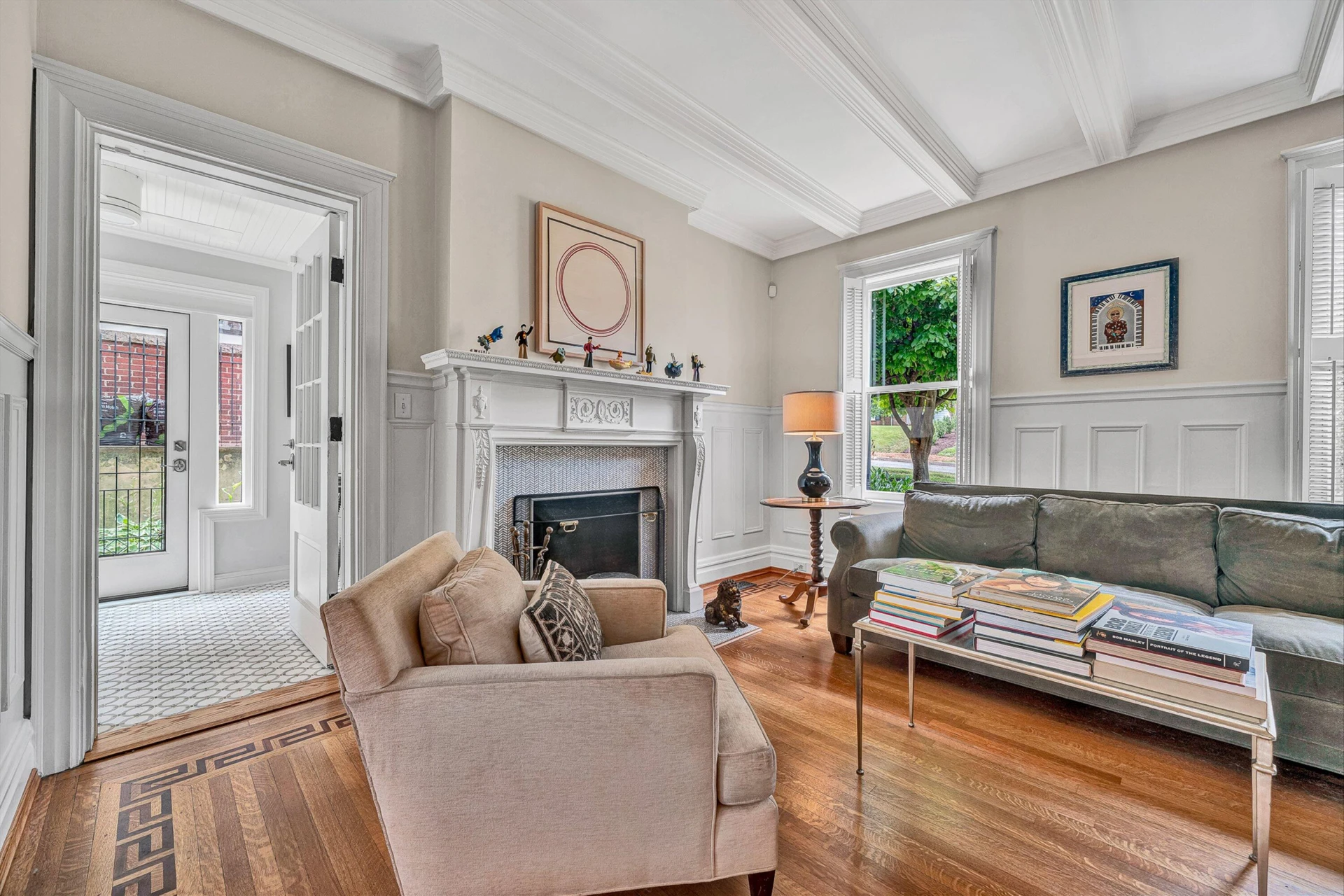 2406 Wycliffe AVE SW - Photo 9