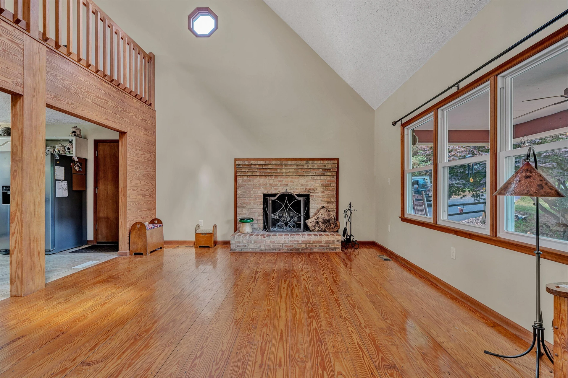 335 DAYTONA DR - Photo 14