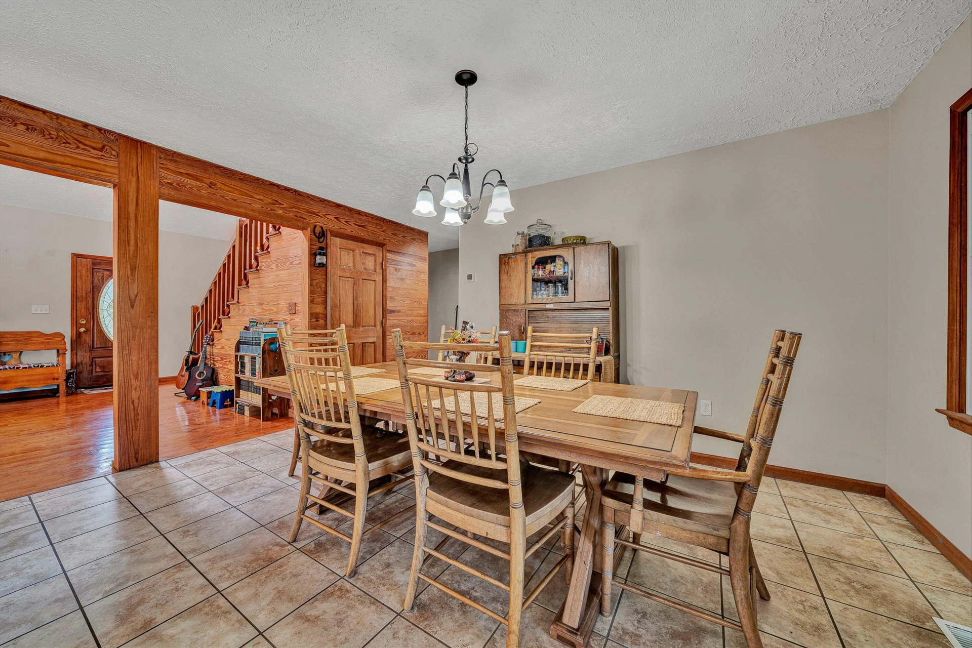 335 DAYTONA DR - Photo 18