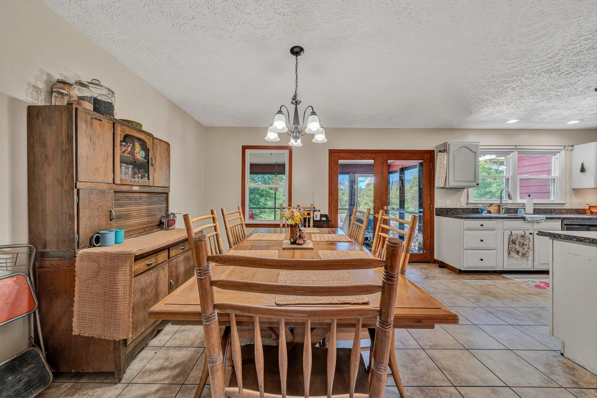 335 DAYTONA DR - Photo 19