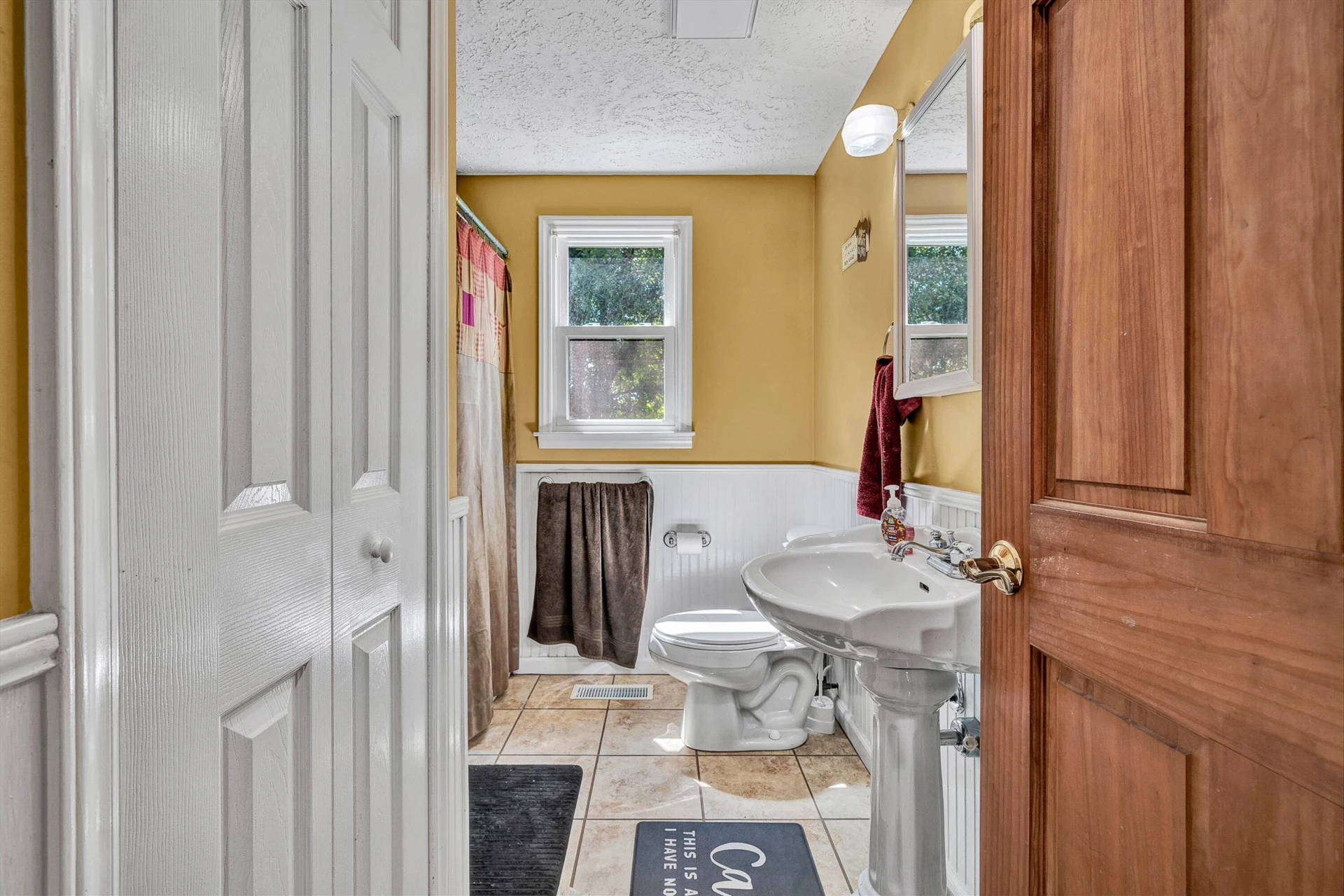 335 DAYTONA DR - Photo 21