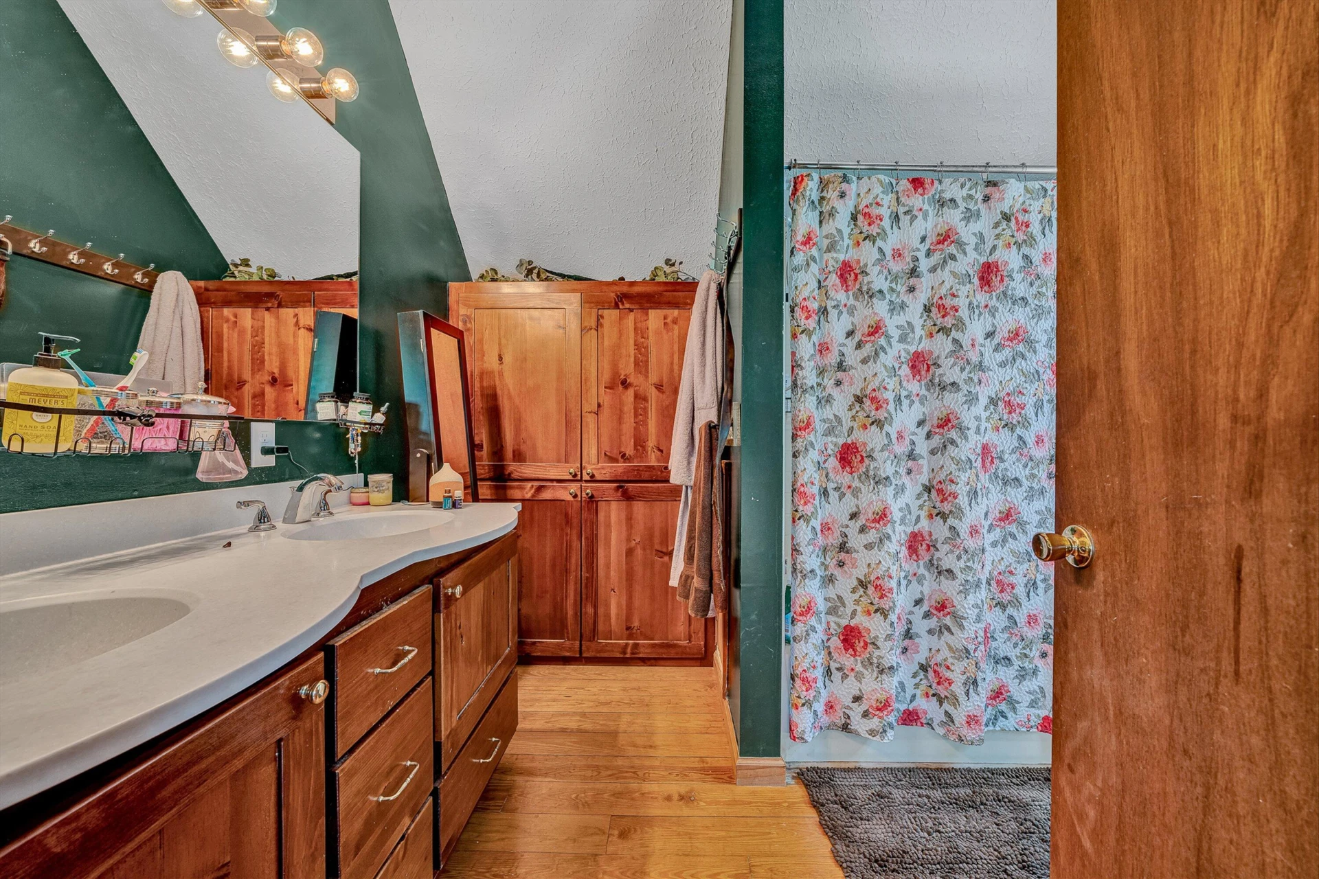 335 DAYTONA DR - Photo 29