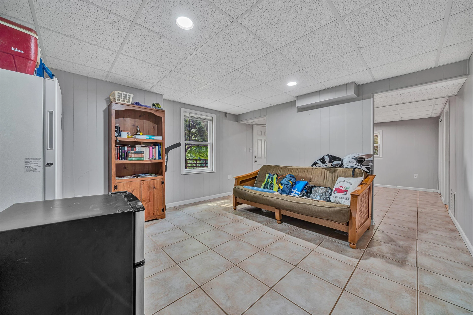 335 DAYTONA DR - Photo 32