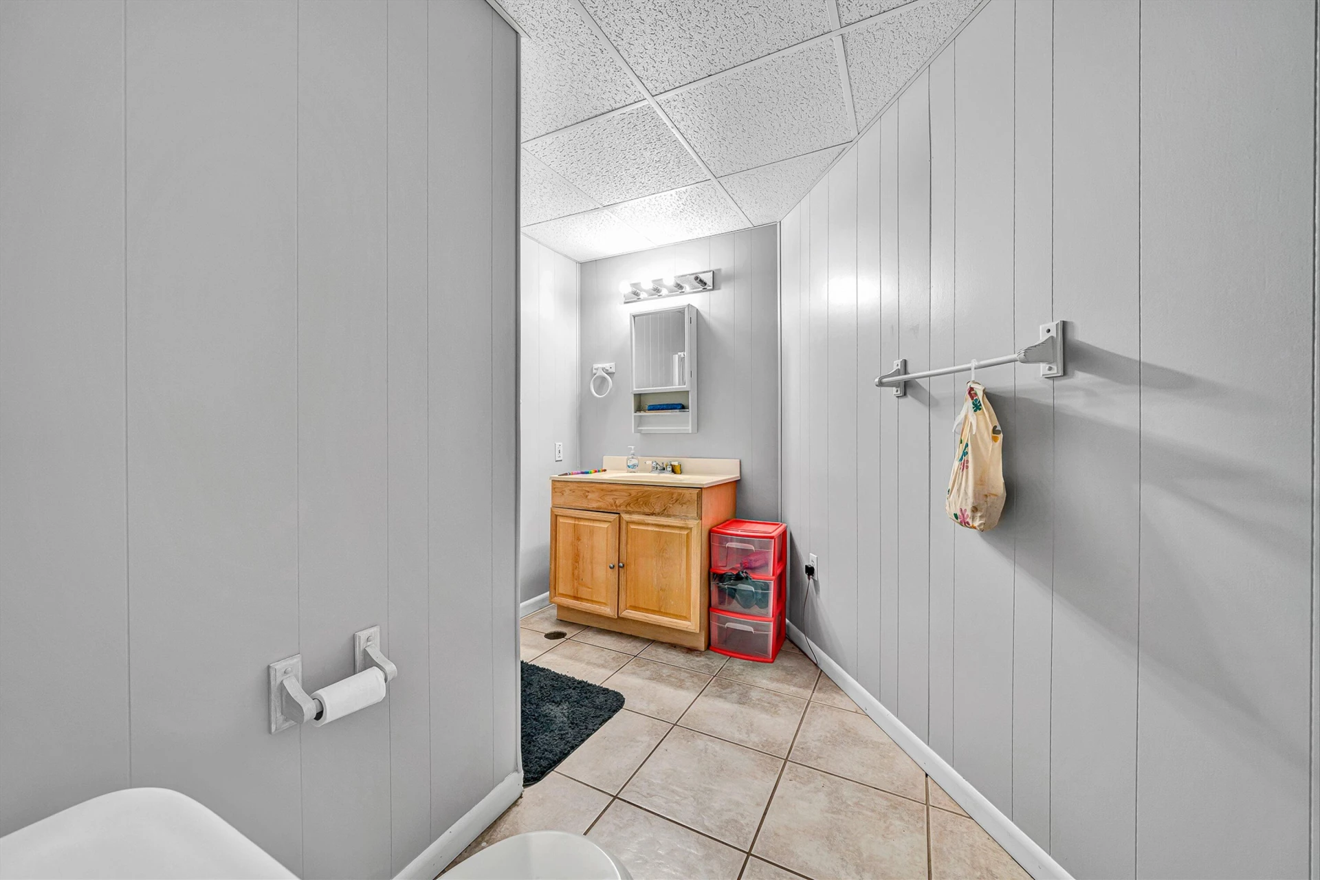 335 DAYTONA DR - Photo 34