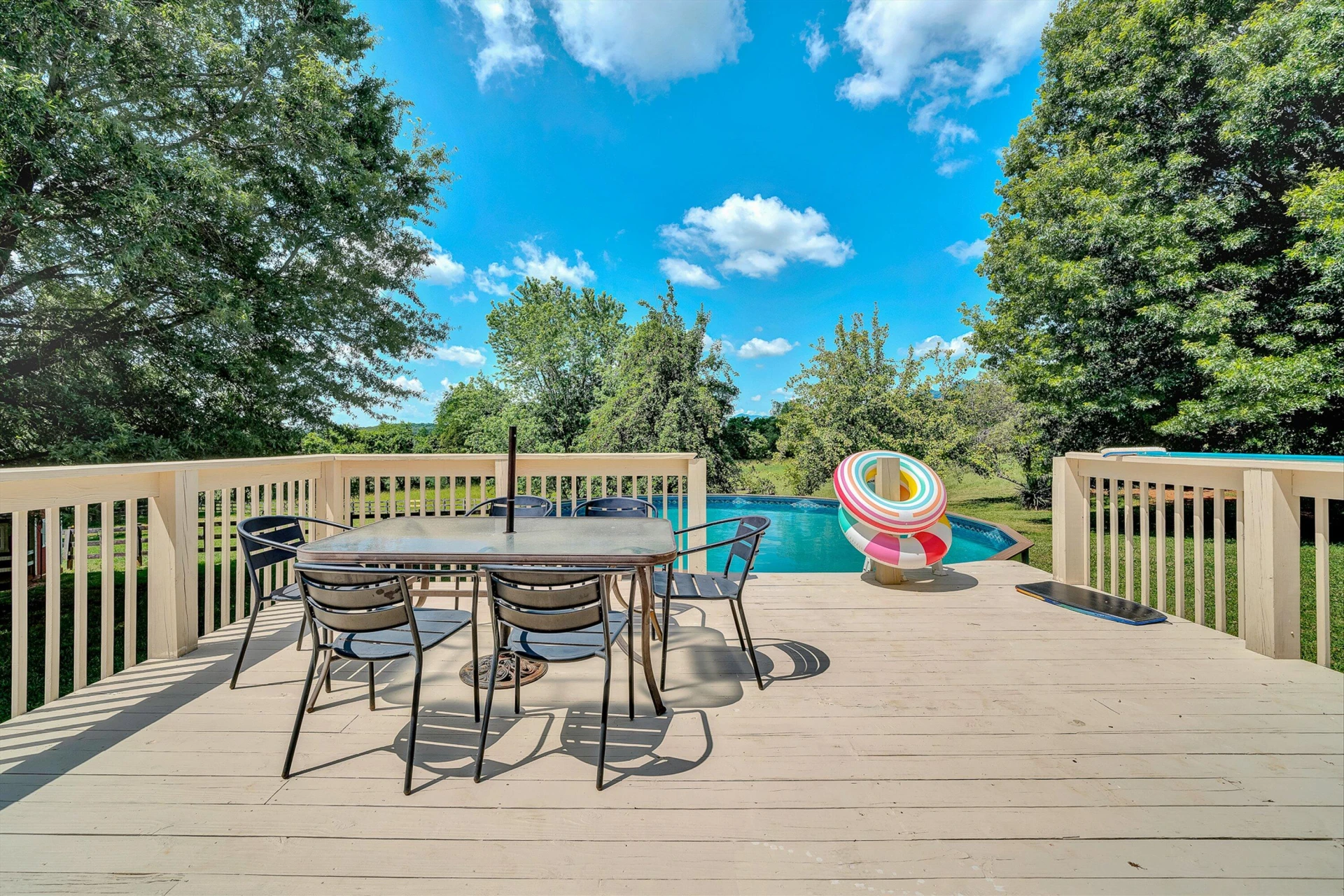 335 DAYTONA DR - Photo 9