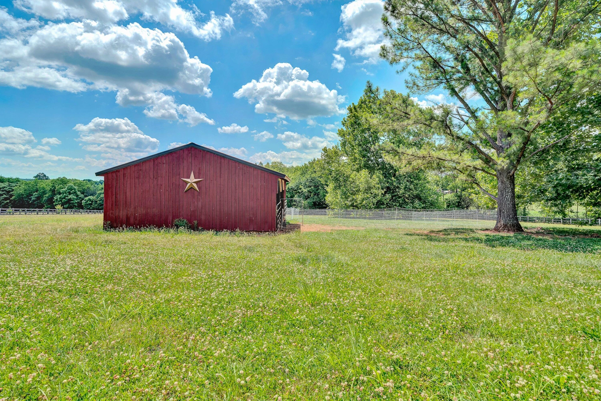 335 DAYTONA DR - Photo 42
