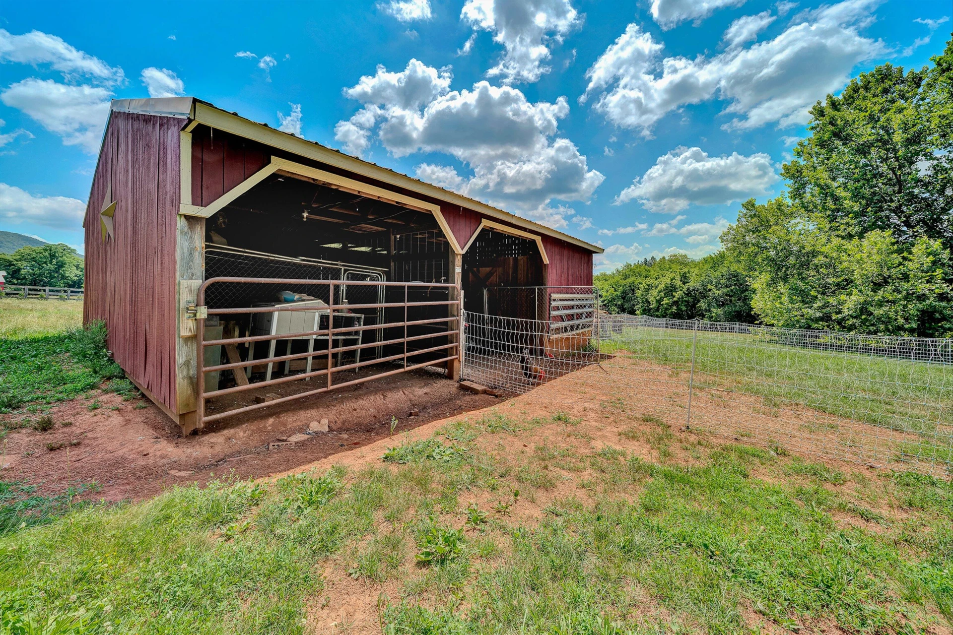 335 DAYTONA DR - Photo 43