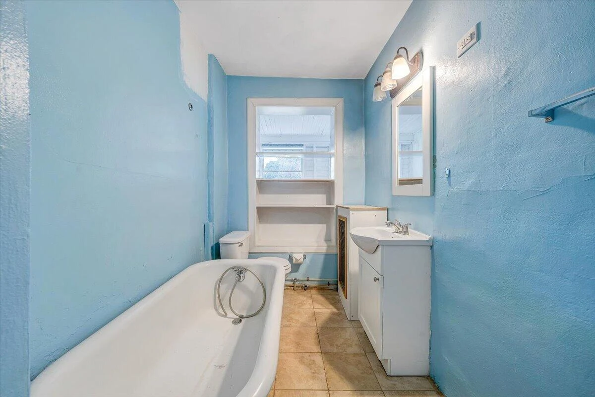 1002 Howbert AVE SW - Photo 16